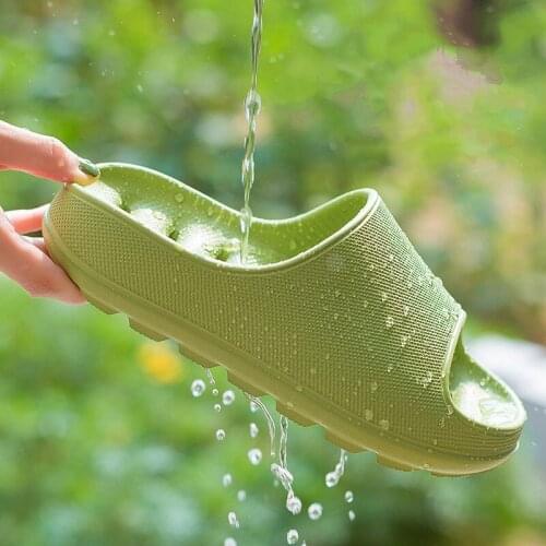 Thick Sole Home Women Heel Slippers Breathable Hollow Out Quick-dry Slides Bedroom Ladies Platform Shoes Couple House Slipper