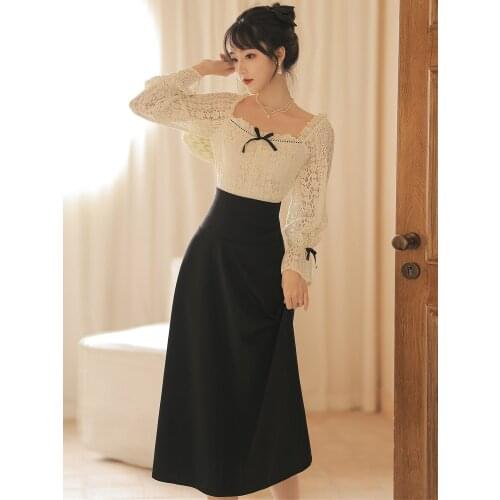 French Girl Lace Two-Piece Set Women Fall Trumpet Sleeve Lace Fashion Lapel Top+Black Bandage Skirt Female Elegant Retro Set