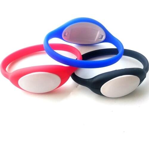125KHz ID EM4100/TK4100 Chip Read Only Bracelet Waterproof RFID Wristband Watch Keychain Card For Access Silicone Tag 1Pcs