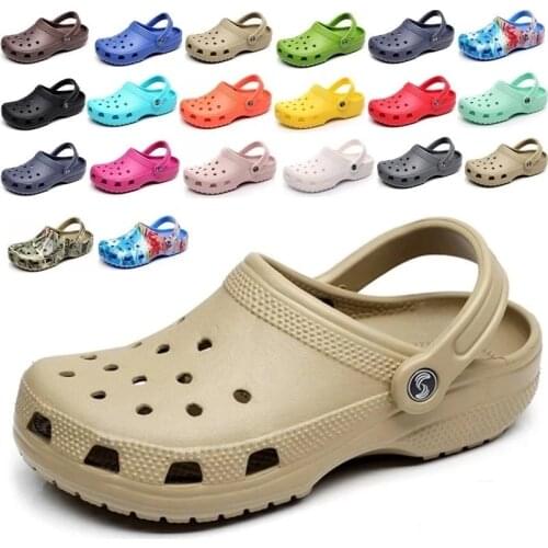 2021 Summer New Clogs Sandals Men/Women EVA Beach Sandals Crocks Shoe Women Flat Bottomed Garden Jelly Cool Garden Shoes