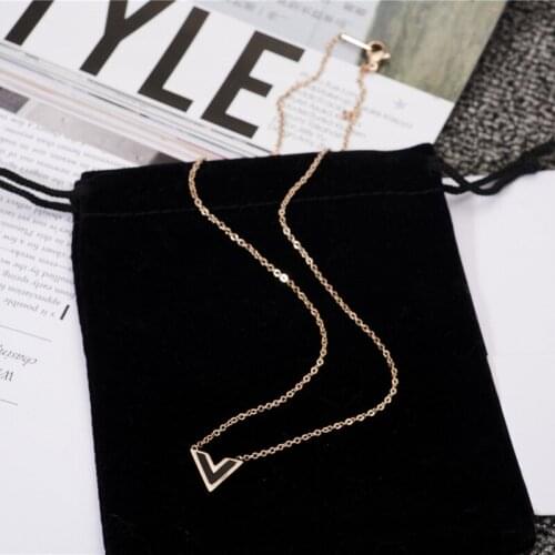 YUNRUO Elegant Gold Color V Shape Pendant Necklace Chain Titanium Steel Jewelry Woman Fashion Gift Never Fade Free Shipping