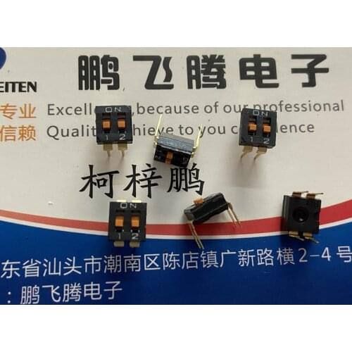1PCS Japan Omron A6T-2104 DIP switch 2-bit key type 2P flat dial coding straight plug 2.54mm
