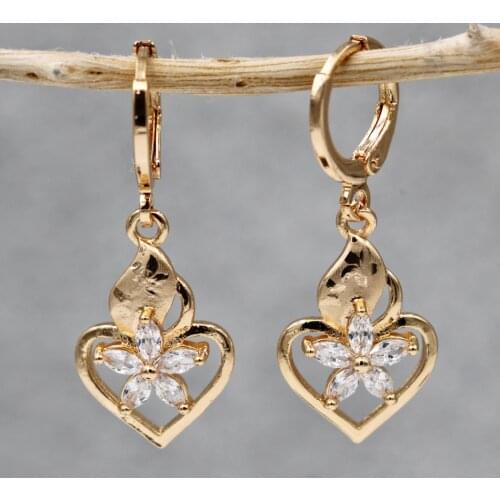 Cute Romantic Heart Gold Copper Earrings White Stone Dangle Flower Drop Earring For Women Girls Fashion Jewelry Accessories