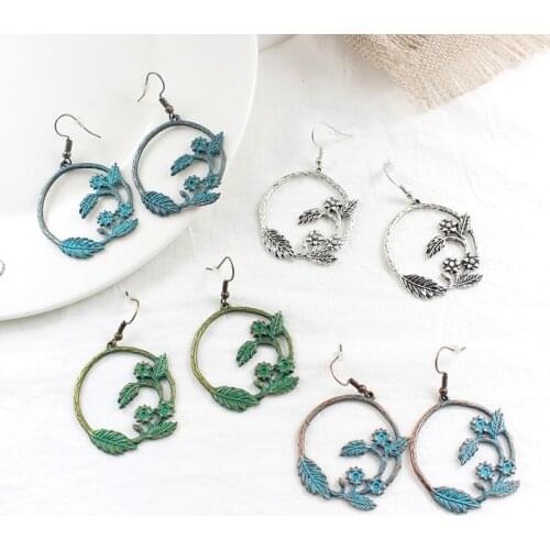 4 color Round Hollow Leaves Flowers Earrings Retro Vine Branches Flowers Rhinestones Earrings Female National style BOHO Jewelry