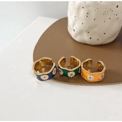 Flower Wreath Rings for Women Small Enamel Flower Rings Fashion Korean Style Couple Rings Punk Trendy Vintage Plum Blossom Ring