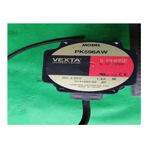 PK596AW 1.4a 2.02v stepper motor , used one , 90% appearance new , test goods , free shipping