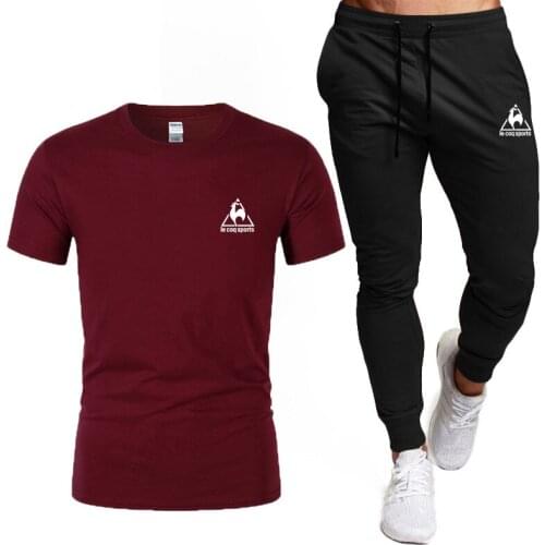 2021 Mens T-Shirt And Pants SetsSummer Two-Piece Sets Men Tracksuit Print New Fashion Casual Sports Suits Trousers Sports Pants