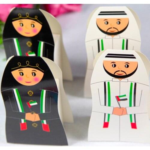 Promotion! 100pcs New Arrival UAE Arab Unique Wedding Paper Candy Boxes Party Wedding Favor Gift Box