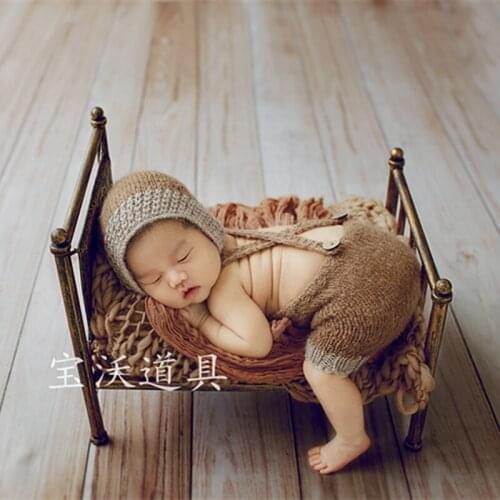 Newborn photography Props Bed Ivory Baby Iron Bed Photo Props Vintage Metal Infant Photo Shoot