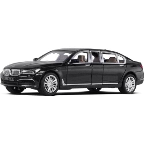 TAKARA TOMY 1:24 Model Car Boy Sound Light Toy Car Childrens Toy Gift Collection with Acousto-optic Return Force BMW 760