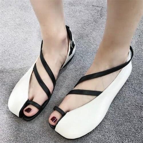 Tabi Spilt Toe Sandals Shoes Women Leather Zapatos De Mujer Cross-Tied Buckle Strap Slipper Sandalias 2019 Flats Chaussure Femme
