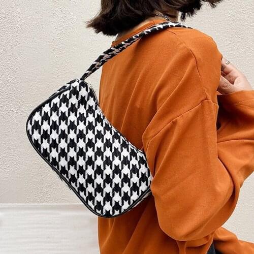Minimalist Retro Shoulder Bags For Women Brand Handbags And Purse Armpit New Fashion Canvas Ladies Shoulder Bag Women Clutches