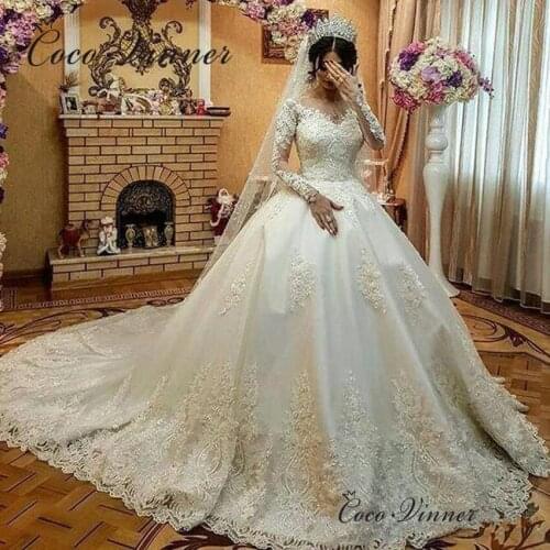 Vintage Lace Appliques Muslim Long Sleeve Wedding Dress 2021 Embroidery With Beading Train Wedding Dresses Custom made W0721
