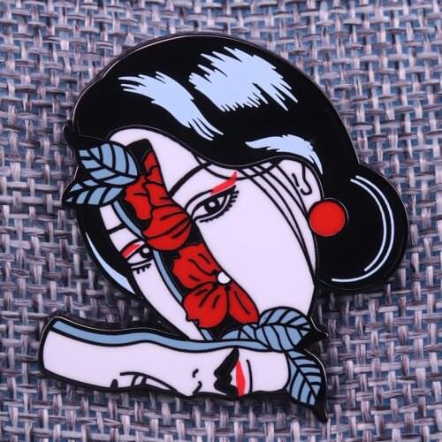 Thao Tran Split Face Brooch New Personality Women Enamel Pin collectible artwork decor