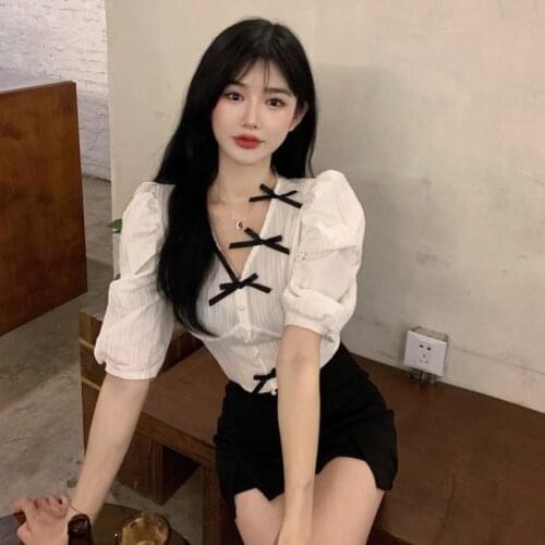2021 New Hit Color Bow Blouse Bubble Sleeve Sexy Shirt All-match V-neck Short-sleeved Fashion Blouse