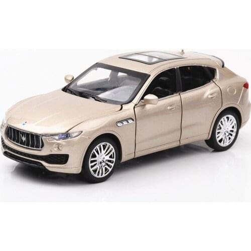 1:32 Martha Levante Models Of Cars Metal Model Sound And Light Pull Back For Kids 6 Doors Can Be Opened cars miniature bus toy