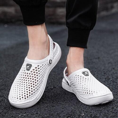 Classic Slip On Garden Clog Shoes Men Quick Drying Summer Beach Slipper Breathable Outdoor Sandals Platform Gardening shoes