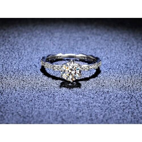 Silver Diamond Test Passed 1 Carat Excellent D Color High Quality Moissanite Ring Silver 925 Platinum Engagement Ring for Female