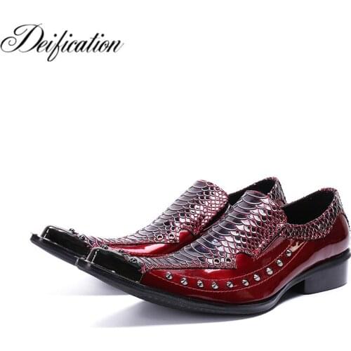 Deification Luxury Rivets Studded Casual Leather Shoes Slip On Oxford Shoes For Men Formal Business Dress Shoes Chaussure Homme