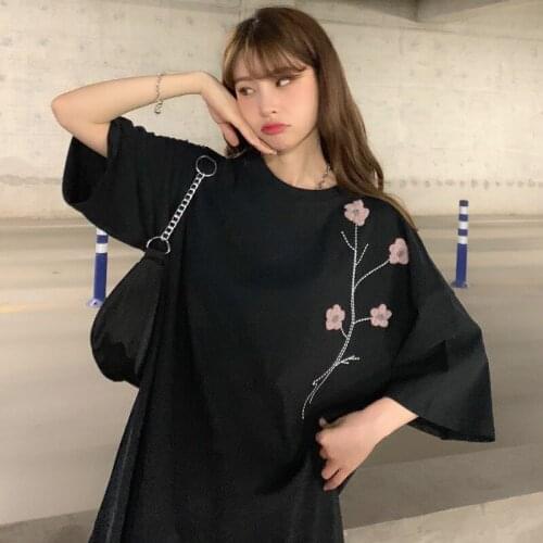 T-shirt Women Short Sleeve Floral Embroidery Summer Harajuku Loose Oversized Girls Top Tee Female All-match Sweet Womans Clothes
