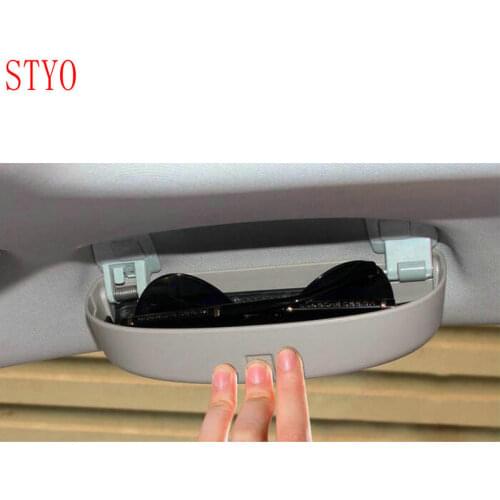 STYO Car Roof Mount Sunglass Holder Glasses Case for VW PASSAT B8 2017 Tiguan 2017 Golf 7 MK7 2014-2017