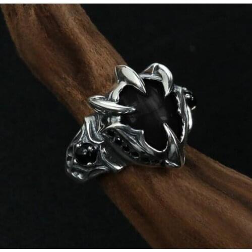 Punk Retro Black Zircon Claw Metal Ring Hip Hop Locomotive Trend Jewelry for Men