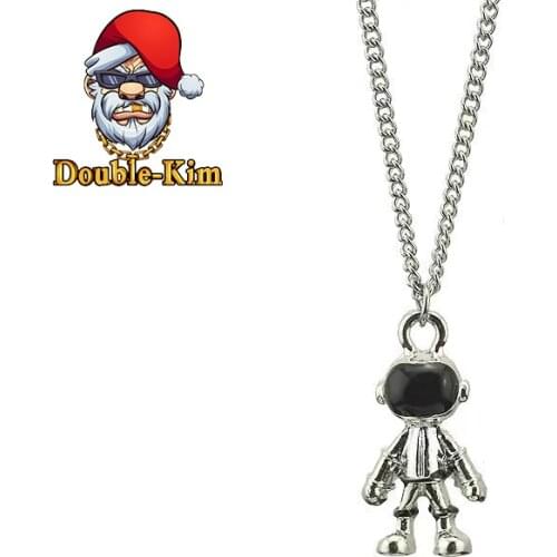 The Astronauts Pendant Necklace Men Hiphop Rock Street Culture Titanium Stainless Steel Chain Necklace Fashion Man Jewelry Gift