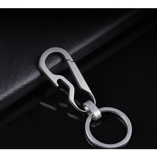 Titanium Car KeyChain Super Lightweight Titanium EDC Tool Keychain Hanging Buckle Car Key Ring Holders Creativity Gift Wholesale