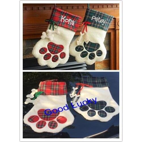 200pcs/lot free shipping New design Sherpa 2 colors dog Paw pet Christmas stocking plaid style gift candy bag tree ornament