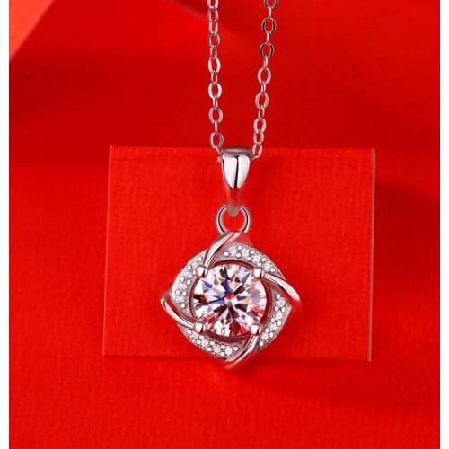 925 Sterling Silver Necklace Passed Diamond Test Perfect Cut Moissanite Windmill PendantCute Mini Accessories Jewelry Necklace