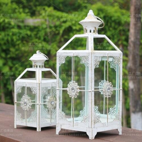 Nordic Retro Iron Candle Lantern Hollow Wind Light Windproof Candle Holders Metal Rural Candlestick Wedding Decoration Home FC90