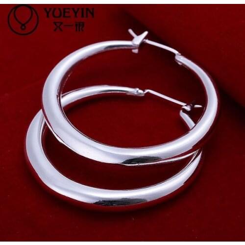 Wholesale chaep silver plated stud earrings for women fashion wedding jewelry pendientes anting-anting Circle