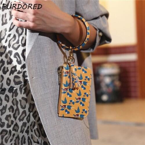 PURDORED 1 Pc Women Leaf Pattern Wrist Card Case Pu Leather Leopard Bracelet Bank Card Case Coin Purse Bracelet Key Chain Ring