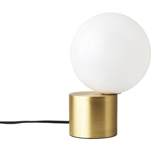 Nordic bedside lamp table lamp bedroom net red table lamp girl eye protection minimalist desk decoration lamp