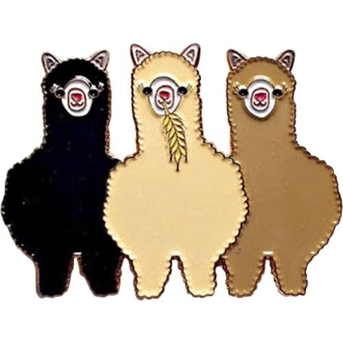 Three alpacas Pin