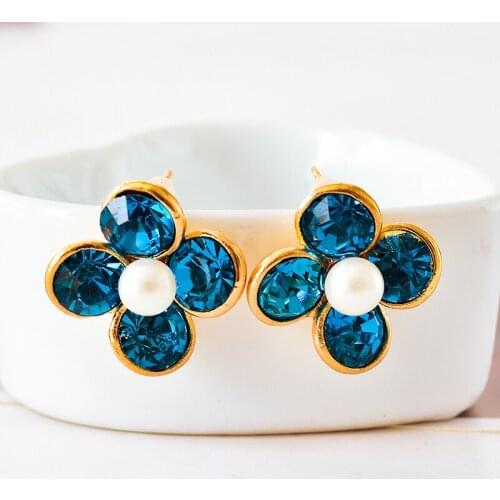 Fashion and lovely blue crystal, Austria, Japan and South Korea style earpins/female wedding pearl earrings jewelry