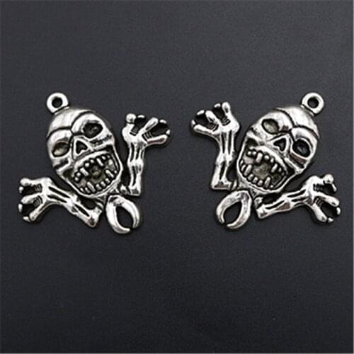 WKOUD 2pcs Silver Color Ghost Claw Skull Charm Punk Necklace Bracelet DIY Halloween Jewelry Alloy Pendants A1425