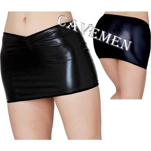 CAVEMEN Womens Boyfriend Shorts