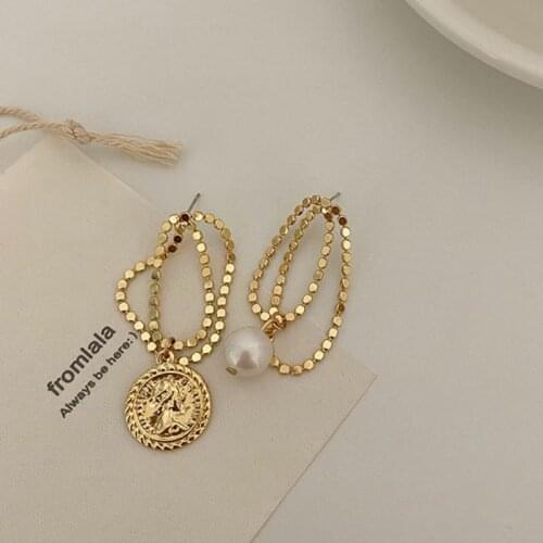 New Gothic Gold Portrait Disc Pendant Asymmetric Earrings For Woman 2021 New Fashion Korean Jewelry Girls Retro Unusual Earring