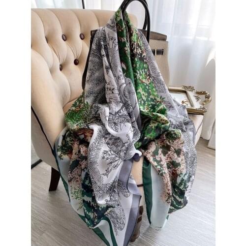 2021 luxury brand ladies scarf silk scarf shawl painted shawl painting pashmina lady New Women Wrap Floral Hijab Foulard Scarves