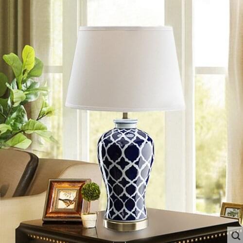 Chinese Blue Ceramic Table Lamps for restaurant living bedroom decorated table light Vase White Blue lamps led reding lamp ZL183