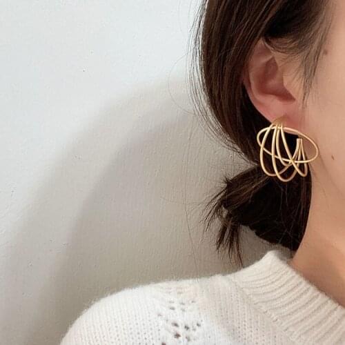 Multi layer Metal C Shape Round Geometric Hollow Hoop Earring 2020 New Fashion European Alloy Earrings For Women Party Jewelry