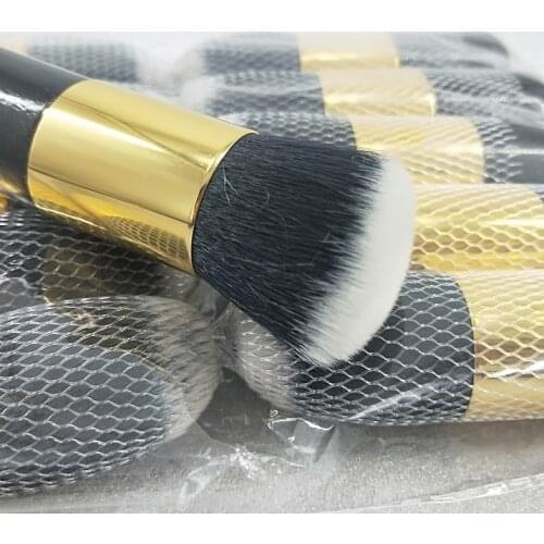 Wholesale Professional Makeup Brush Chubby Pier Foundation Brush Flat Cream Makeup Brushes Professional Cosmetic Make-up Brush