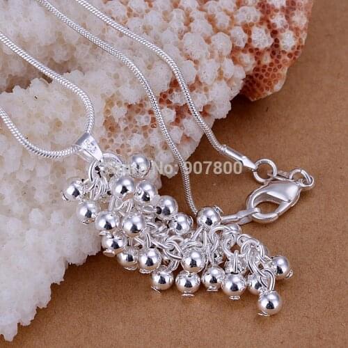 P043 low price wholesale silver plated grape pendant necklace fashion party jewelry cute Christmas gift free shipping