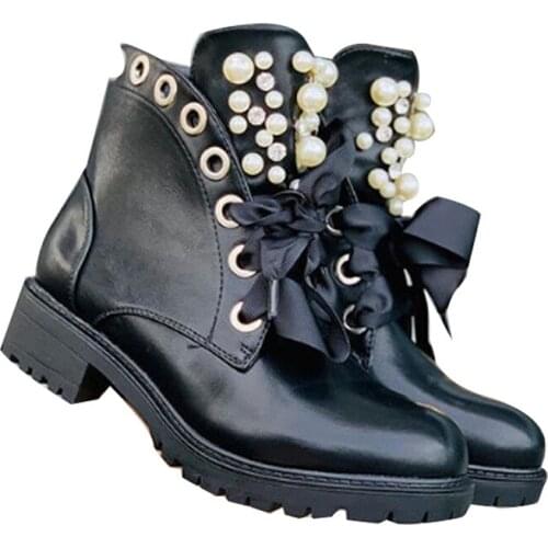 Womens Short Boots Tongue Pearl Strap Womens Boots Fashion Thick Bottom Breathable Winter Square Heel Tube Ankle Boots