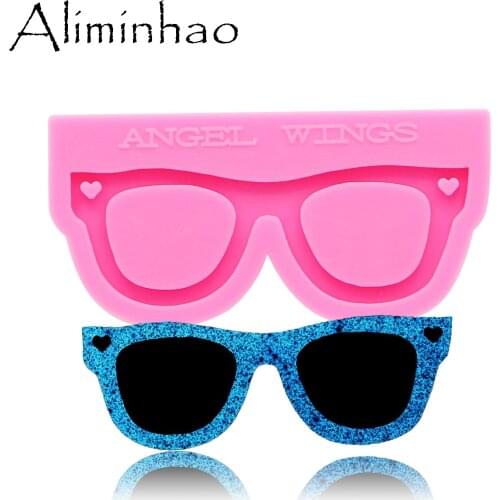 DY0157 Shiny Glasses shape Silicone Molds For DIY key ring epoxy resin Mold Craft custom keychain