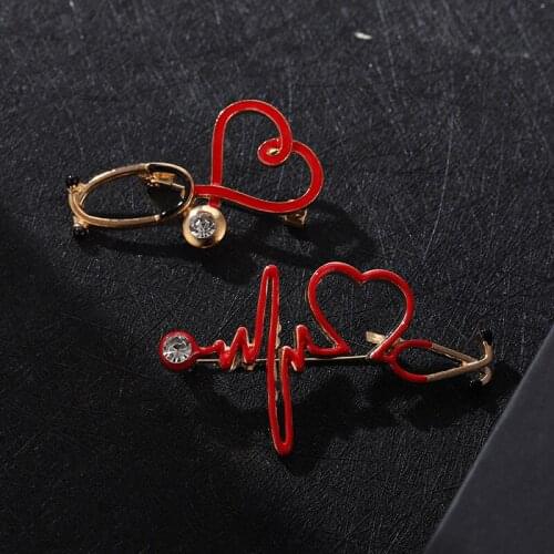Creative Fun ECG Stethoscope Red Enamel Brooch Love Heart Alloy Pins Badge Clothes Accessories Fashion Woman Jewelry Gift