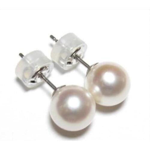 Charming 9-11mm south sea round white pearl earring 18k