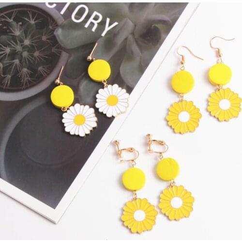 Stud Earrings Makeapetof China
