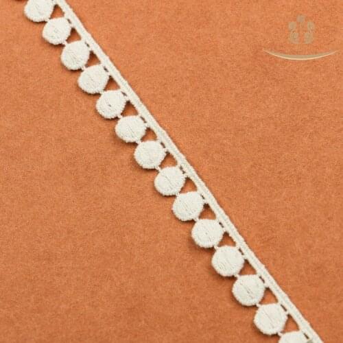 30Yards 1.2cm DIY Cotton Material Embroidered Beige Lace Trims Handmade Patchwork Hometexile Tablecover Embellishment Ribbon